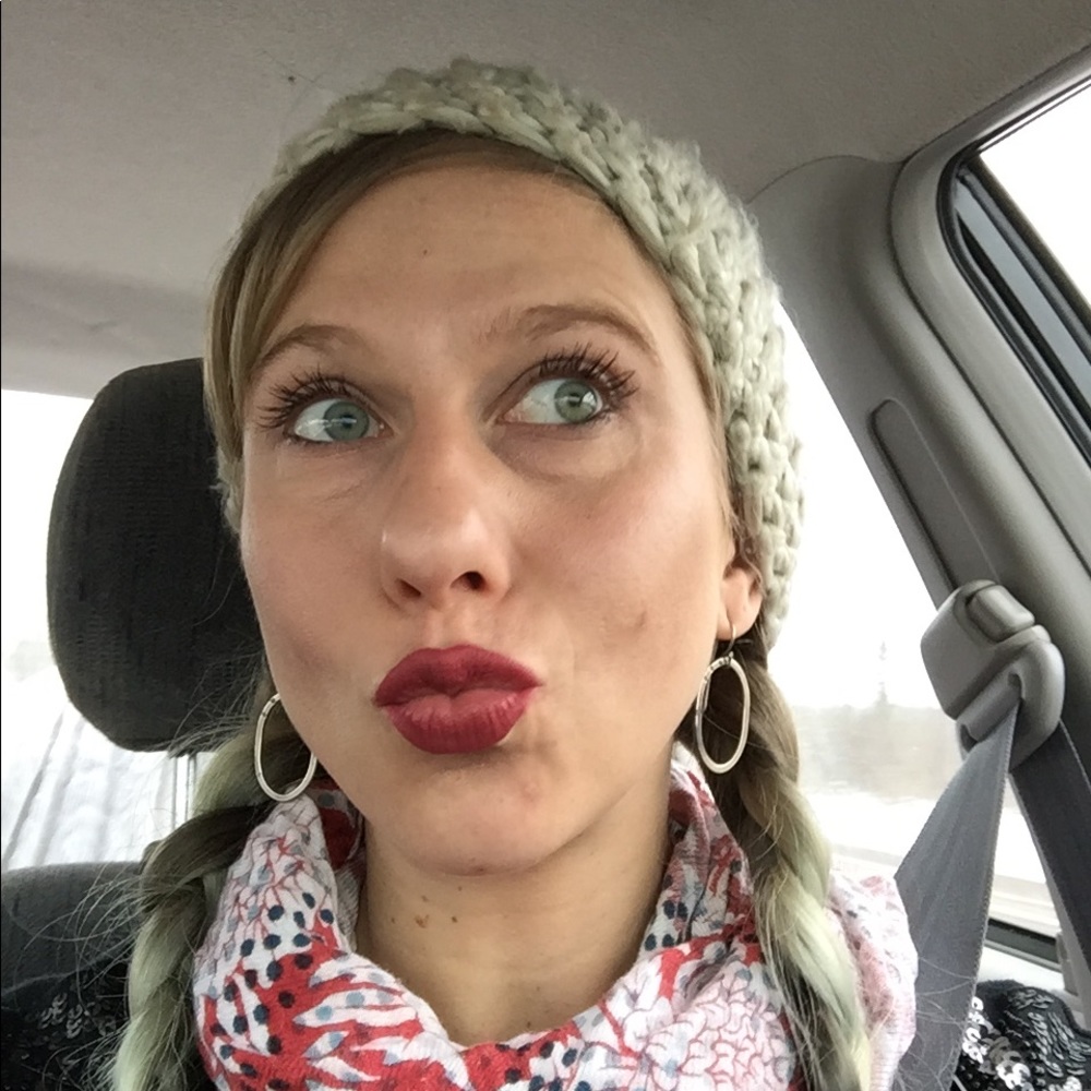 Meet your Posher, Rebecca